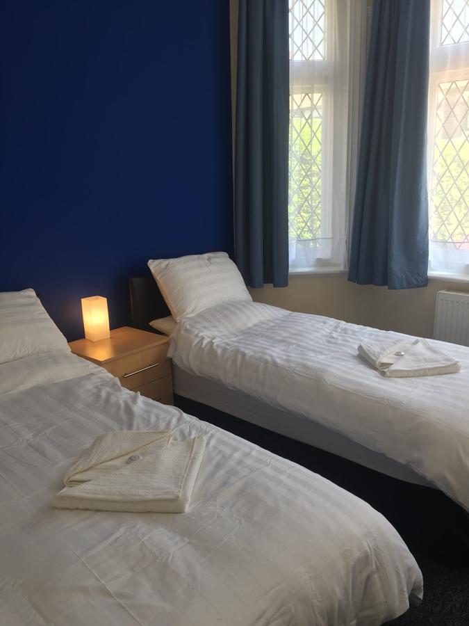 - Close To Beach, Centre, Train Station & Airport 3* ساوثيند أون سي